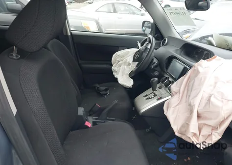 2010 Scion Xb z USA, uszkodzony, nr VIN JTLZE4FE2A1106842